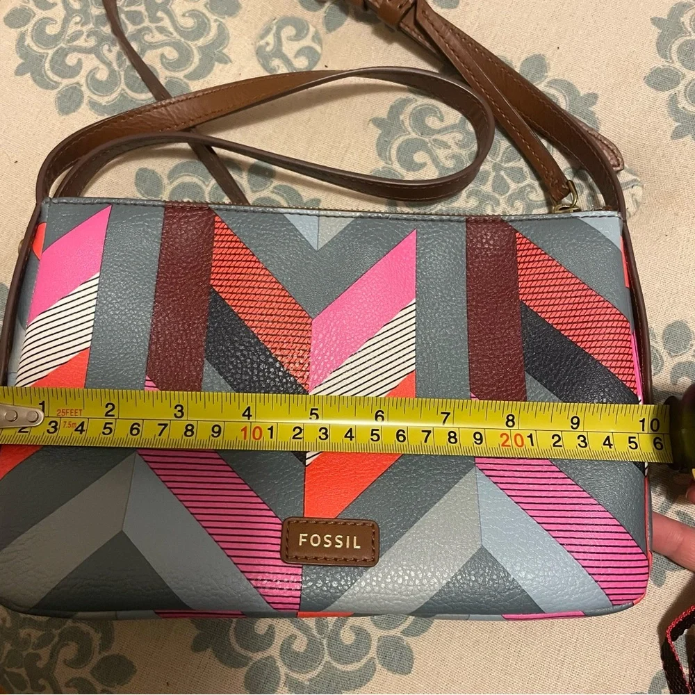 Fossil Gemma Crossbody Pebble Vegan Leather Geometric Medium Handbag. - Picture 10 of 10